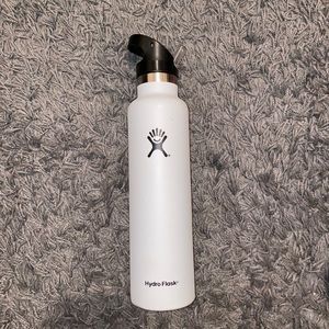 Hydro Flask (w/ straw lid and regular lid)